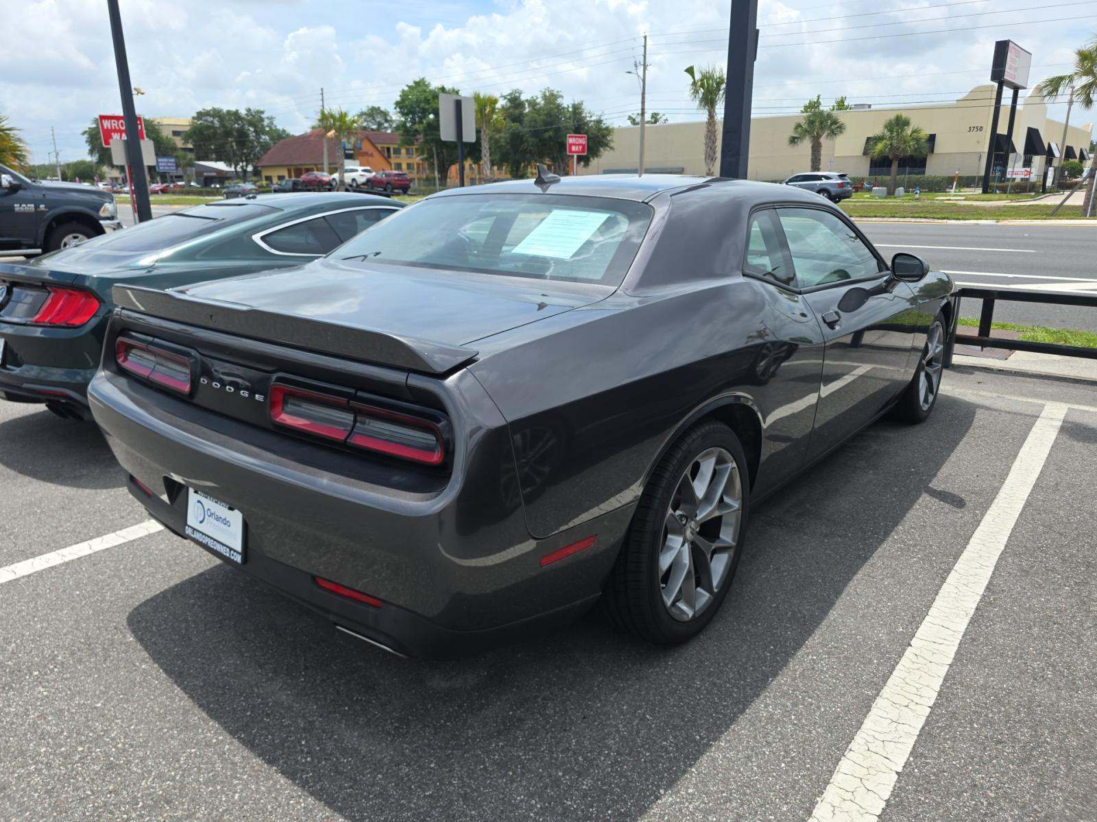 2022 Dodge Challenger GT RWD