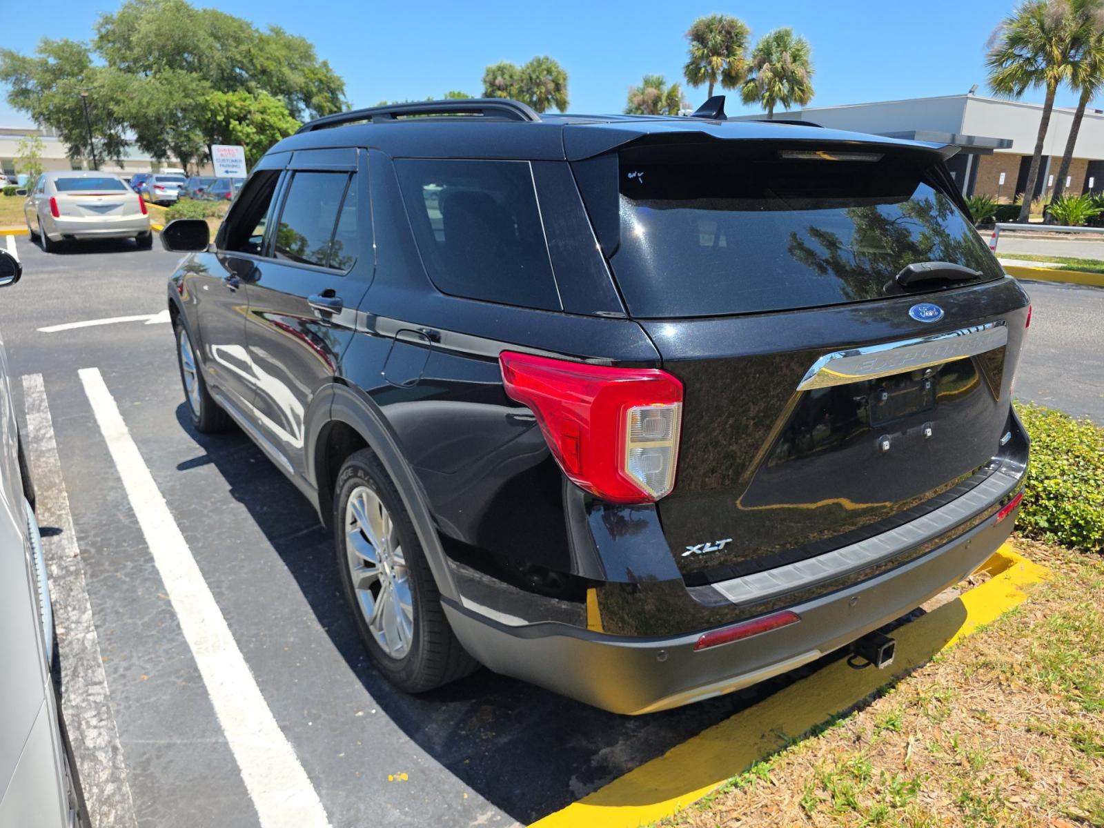 FORD EXPLORER - 2