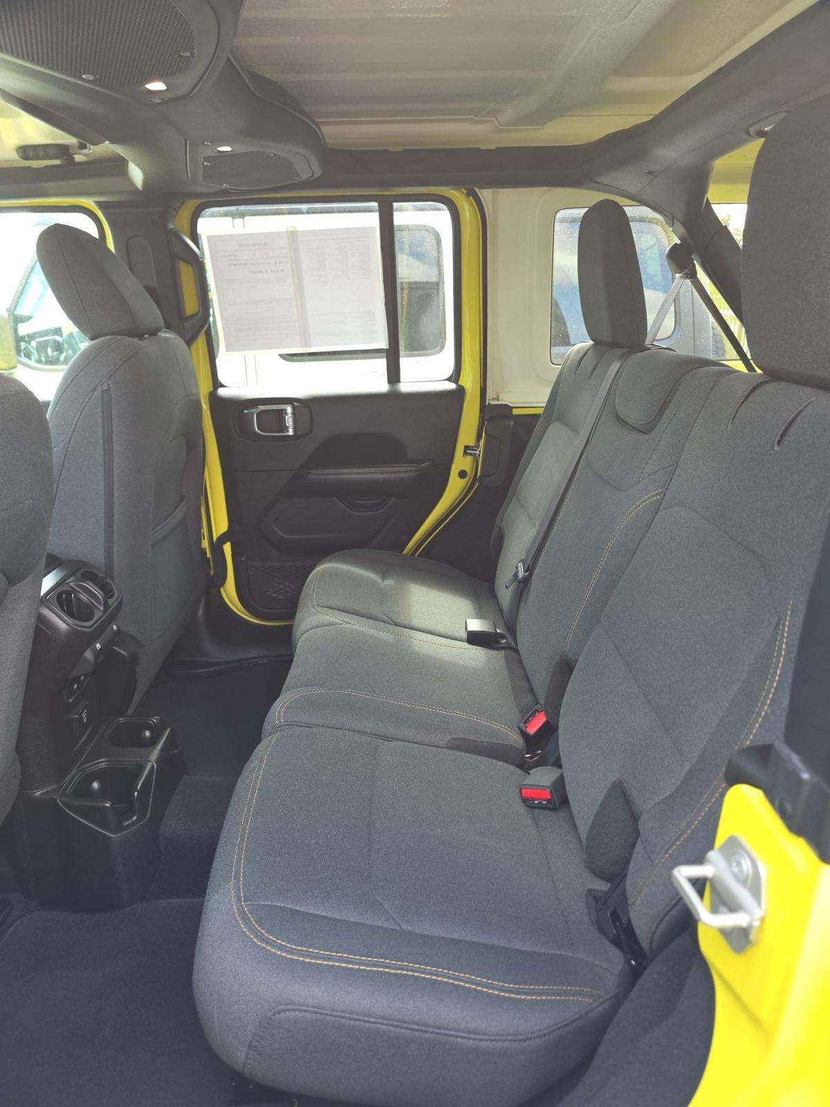2024 Jeep Wrangler Sahara AWD