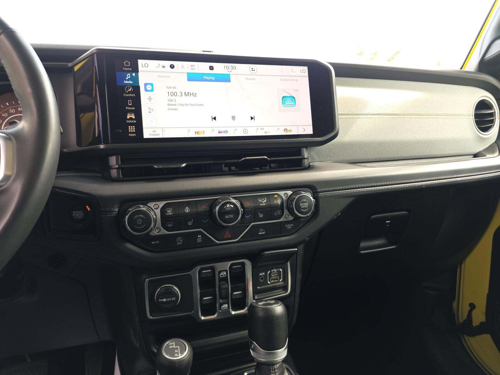 2024 Jeep Wrangler Sahara AWD