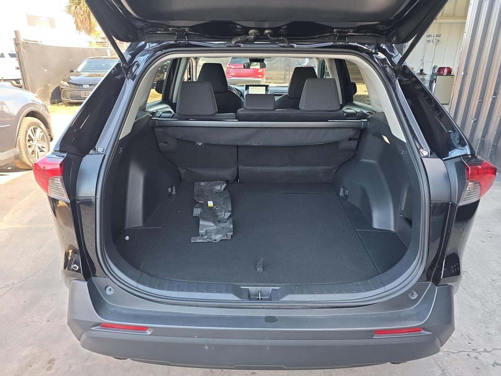 2024 Toyota RAV4 Hybrid LE AWD