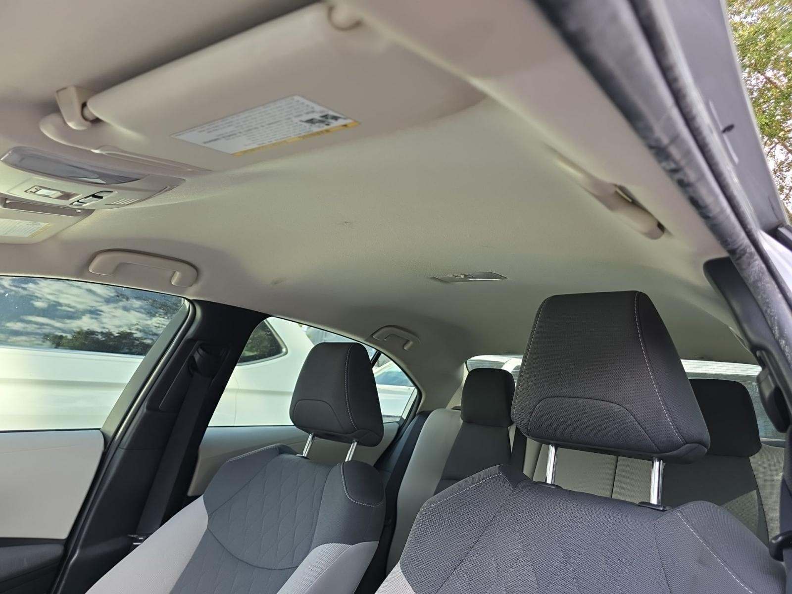 2022 Toyota Corolla Hybrid LE FWD