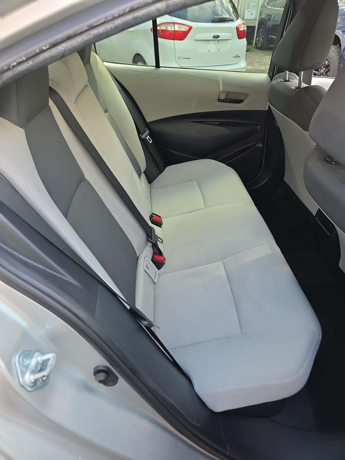 2022 Toyota Corolla Hybrid LE FWD