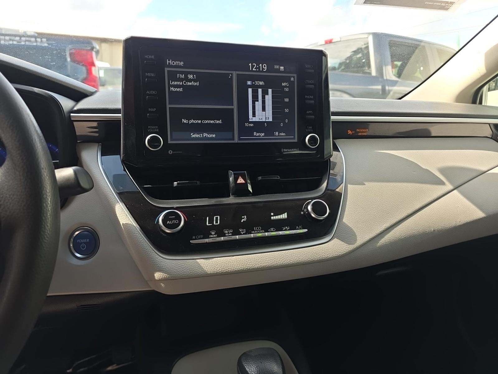 2022 Toyota Corolla Hybrid LE FWD