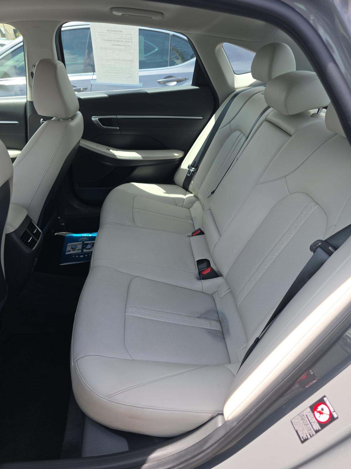 2022 Hyundai Sonata Limited FWD