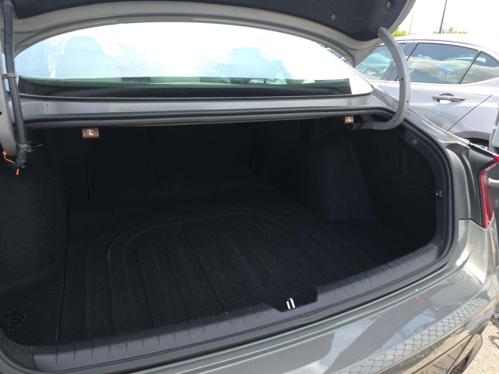 2022 Hyundai Sonata Limited FWD