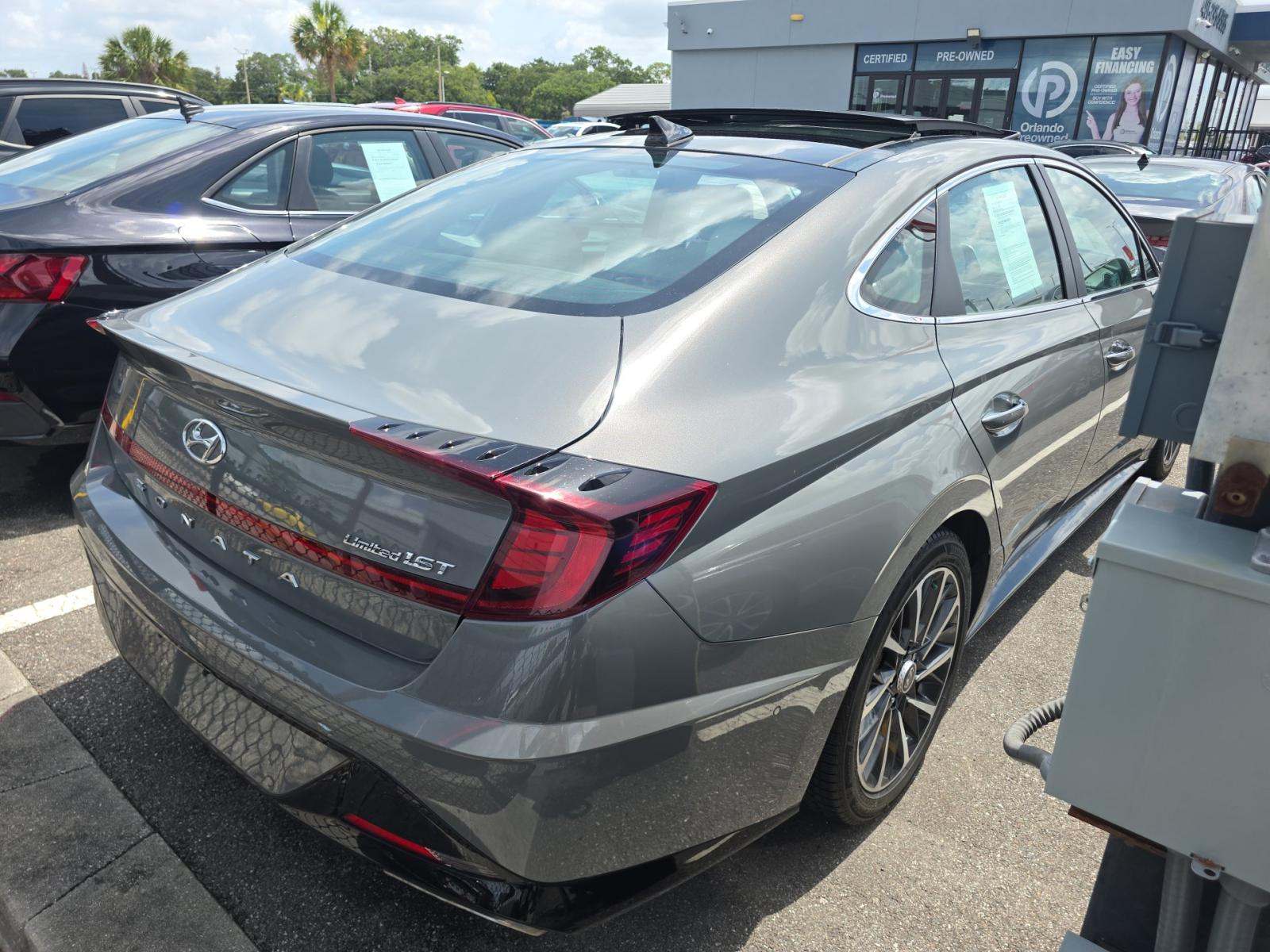 2022 Hyundai Sonata Limited FWD