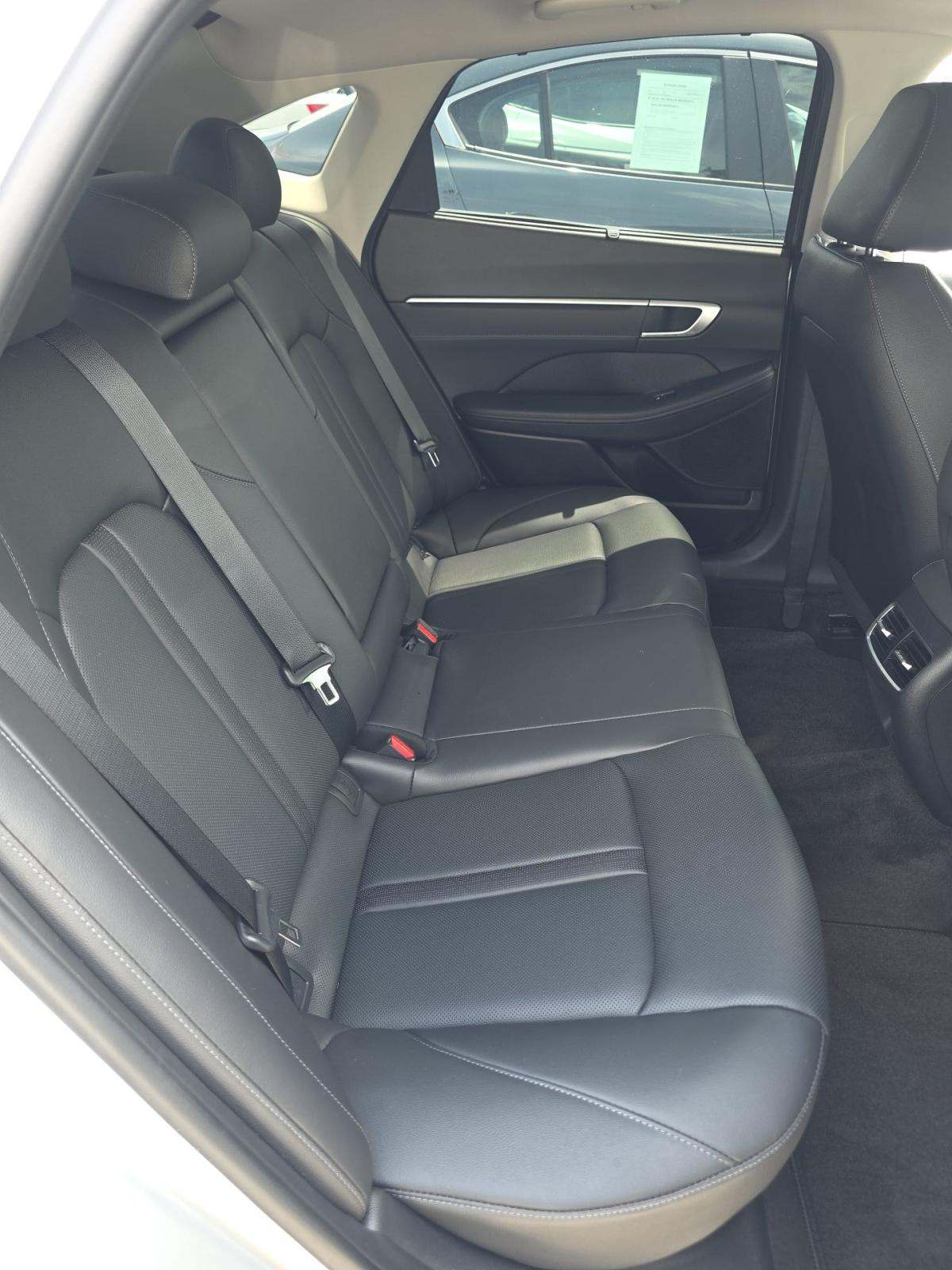 2025 Hyundai Sonata Hybrid Limited FWD