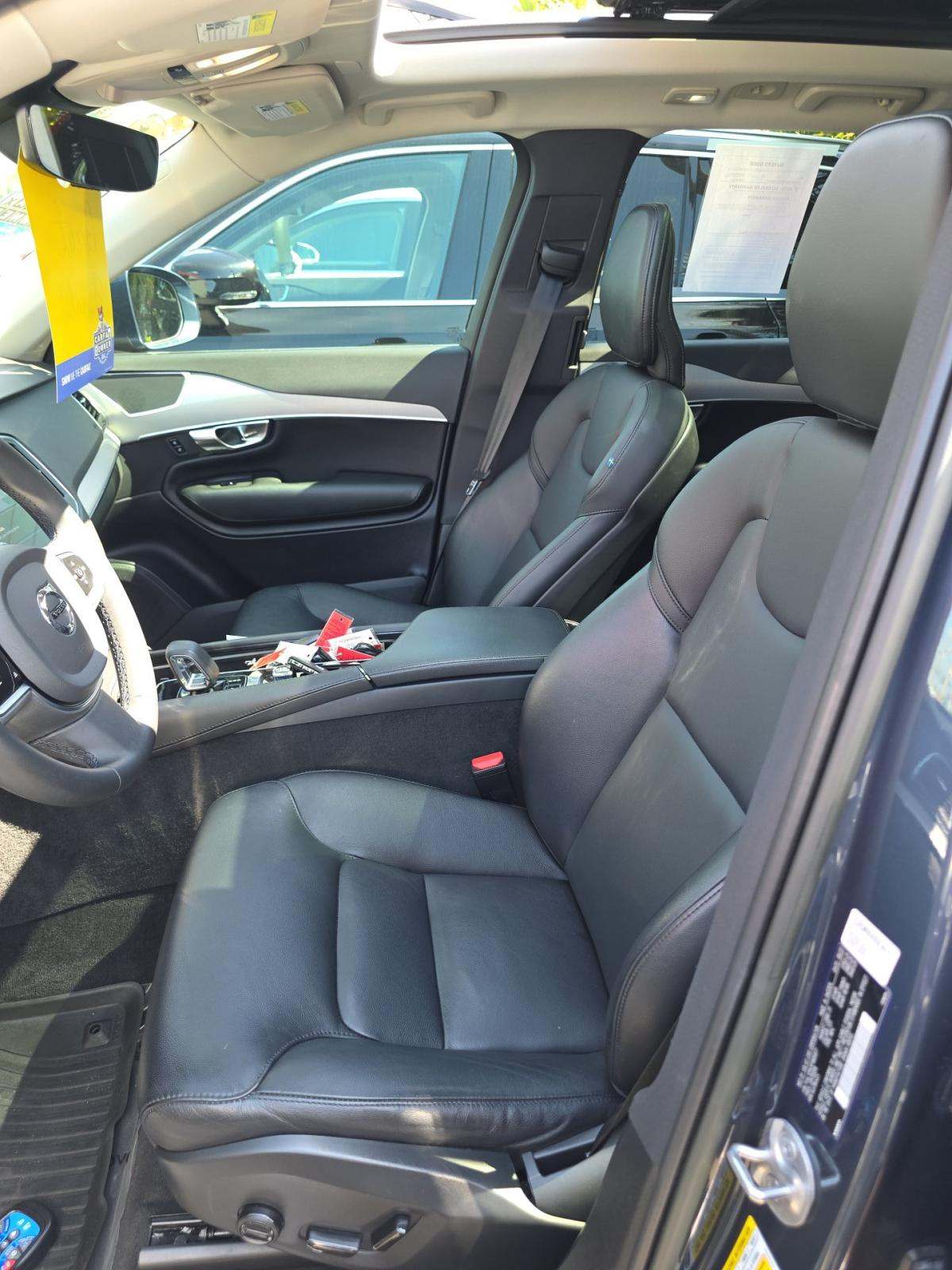 2023 Volvo XC90 B5 Core AWD