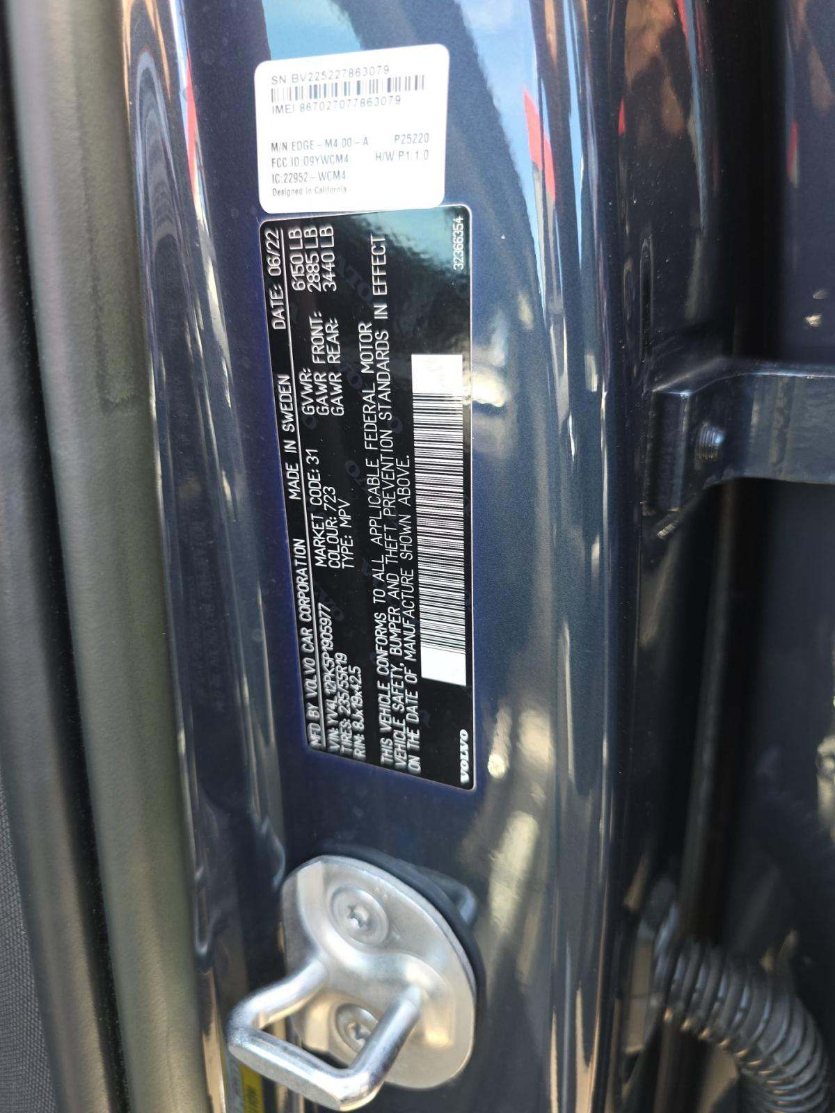 2023 Volvo XC90 B5 Core AWD