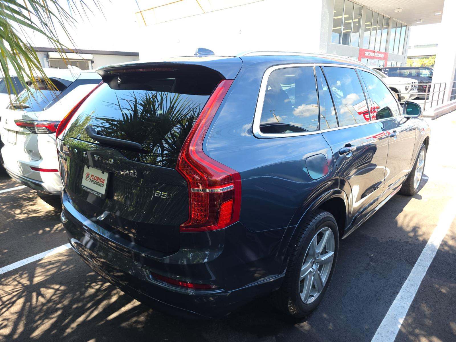 2023 Volvo XC90 B5 Core AWD