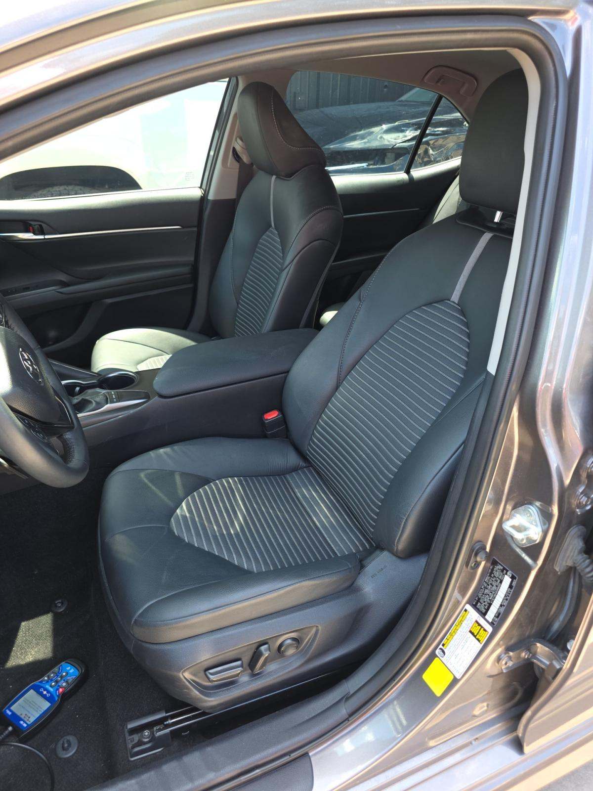 2024 Toyota Camry SE FWD