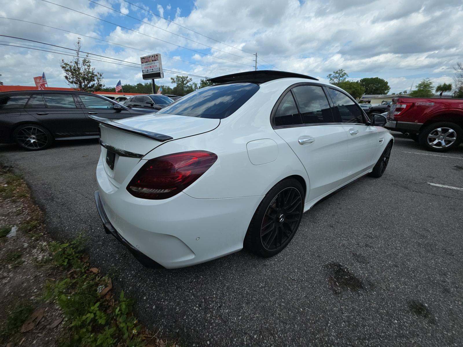 MERCEDES-BENZ C-CLASS - 3