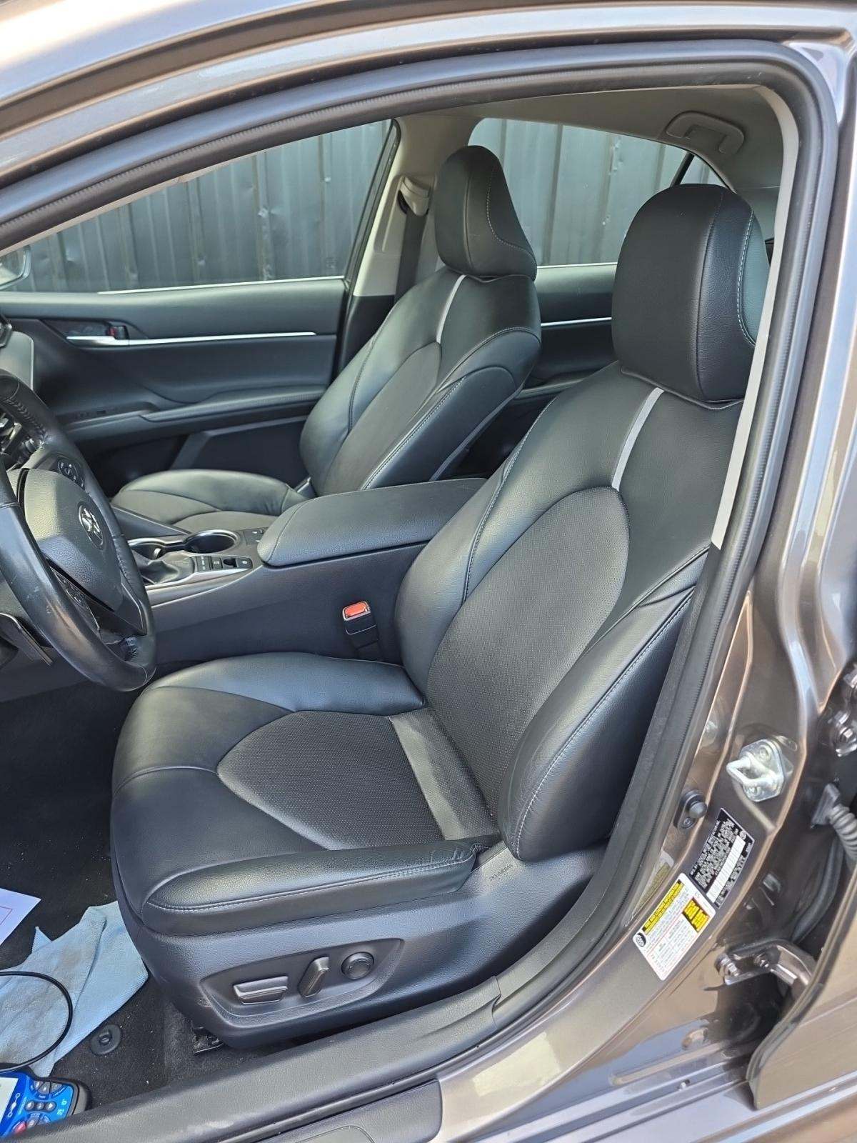 2023 Toyota Camry XSE FWD