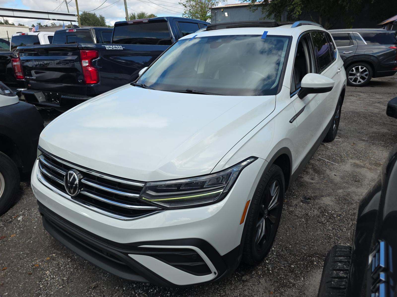 2022 Volkswagen Tiguan 2.0T SE FWD