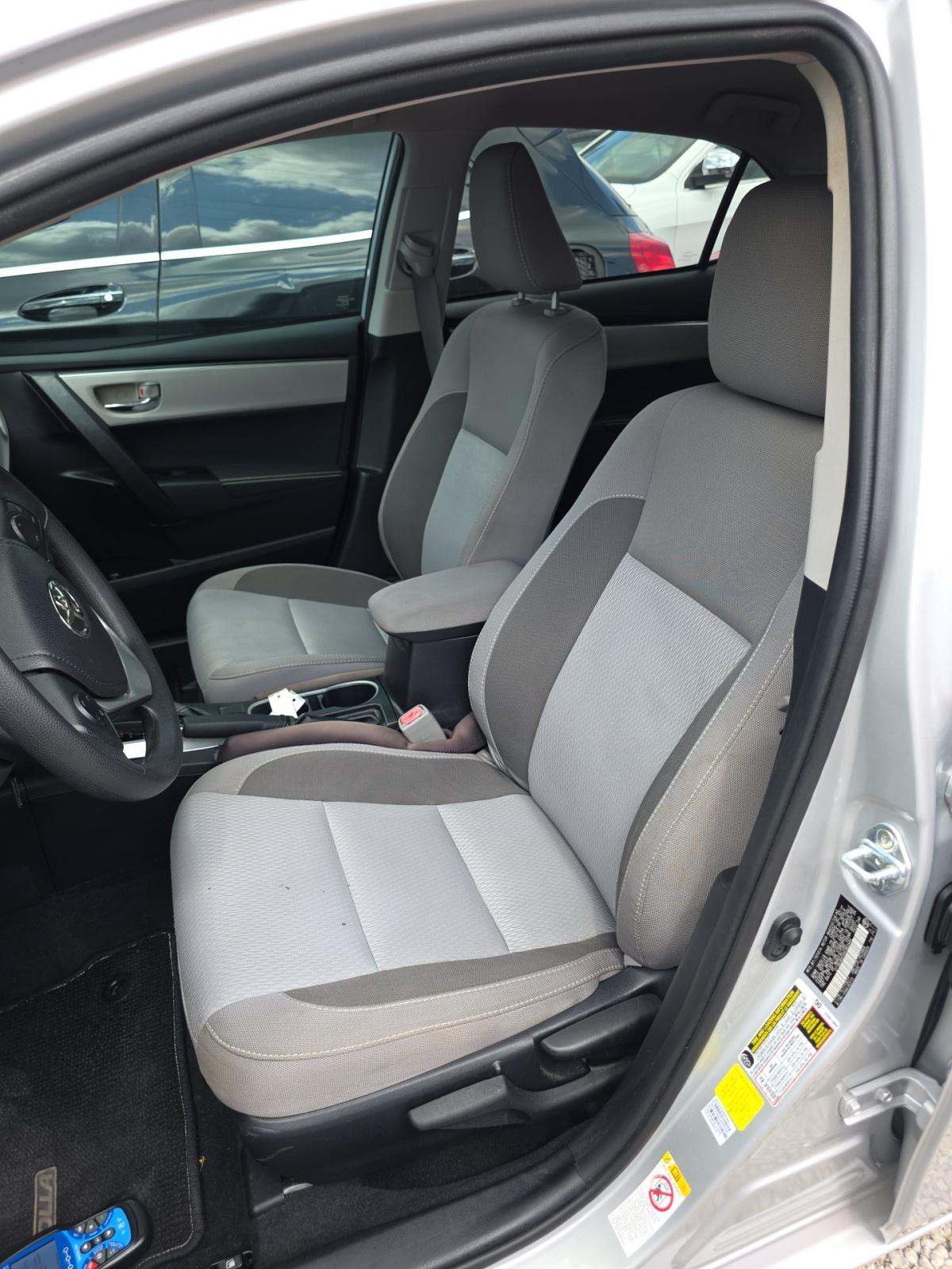 2017 Toyota Corolla LE FWD