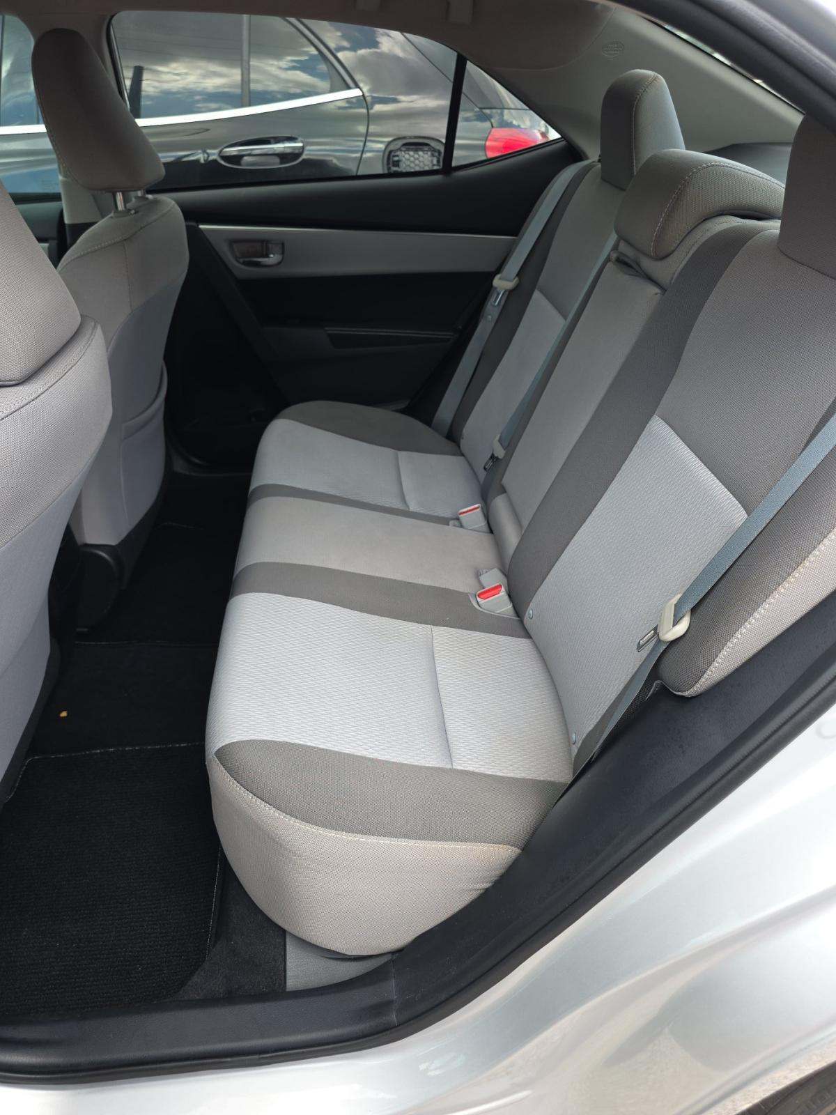 2017 Toyota Corolla LE FWD