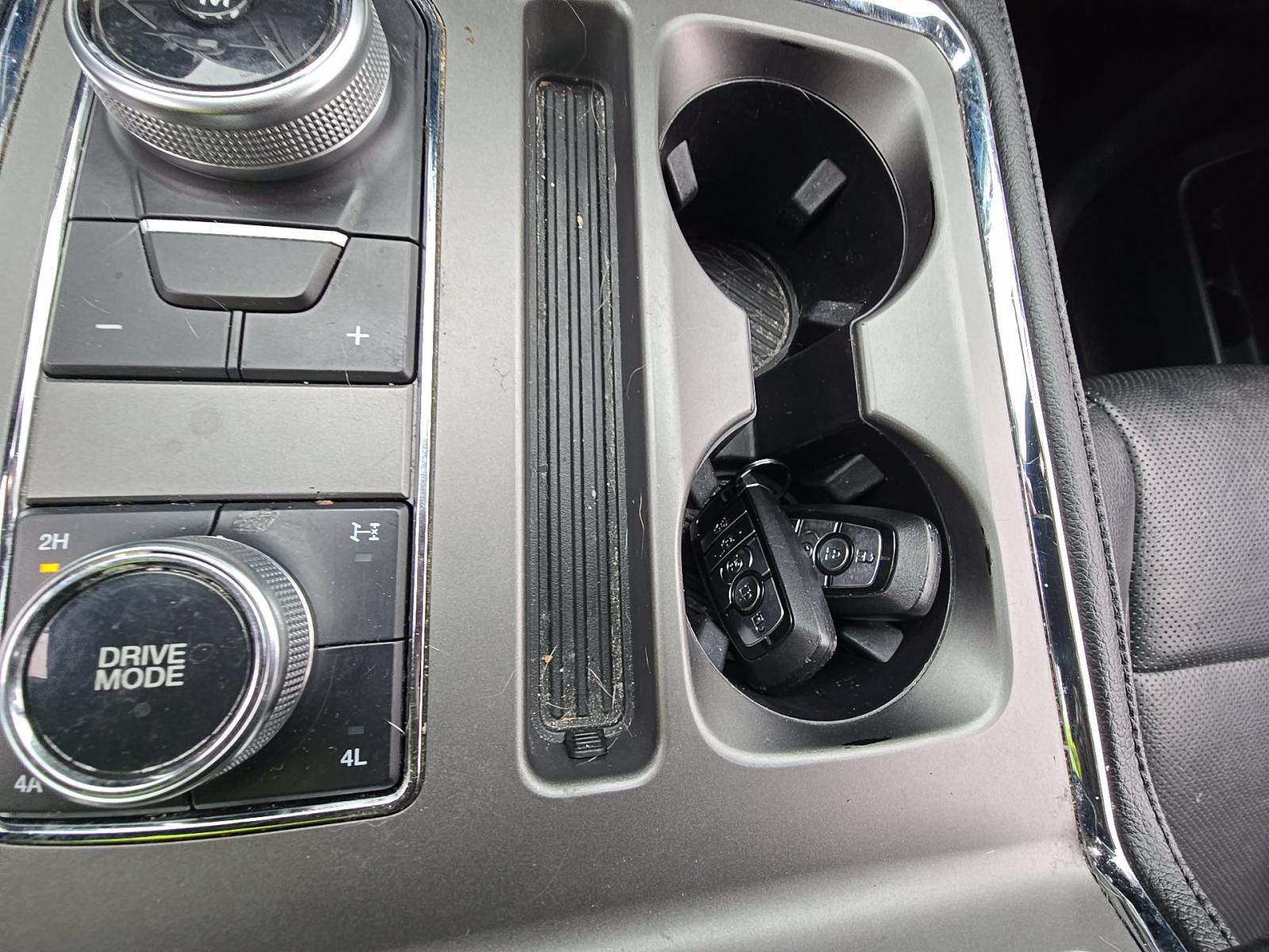 FORD EXPEDITION MAX - 8