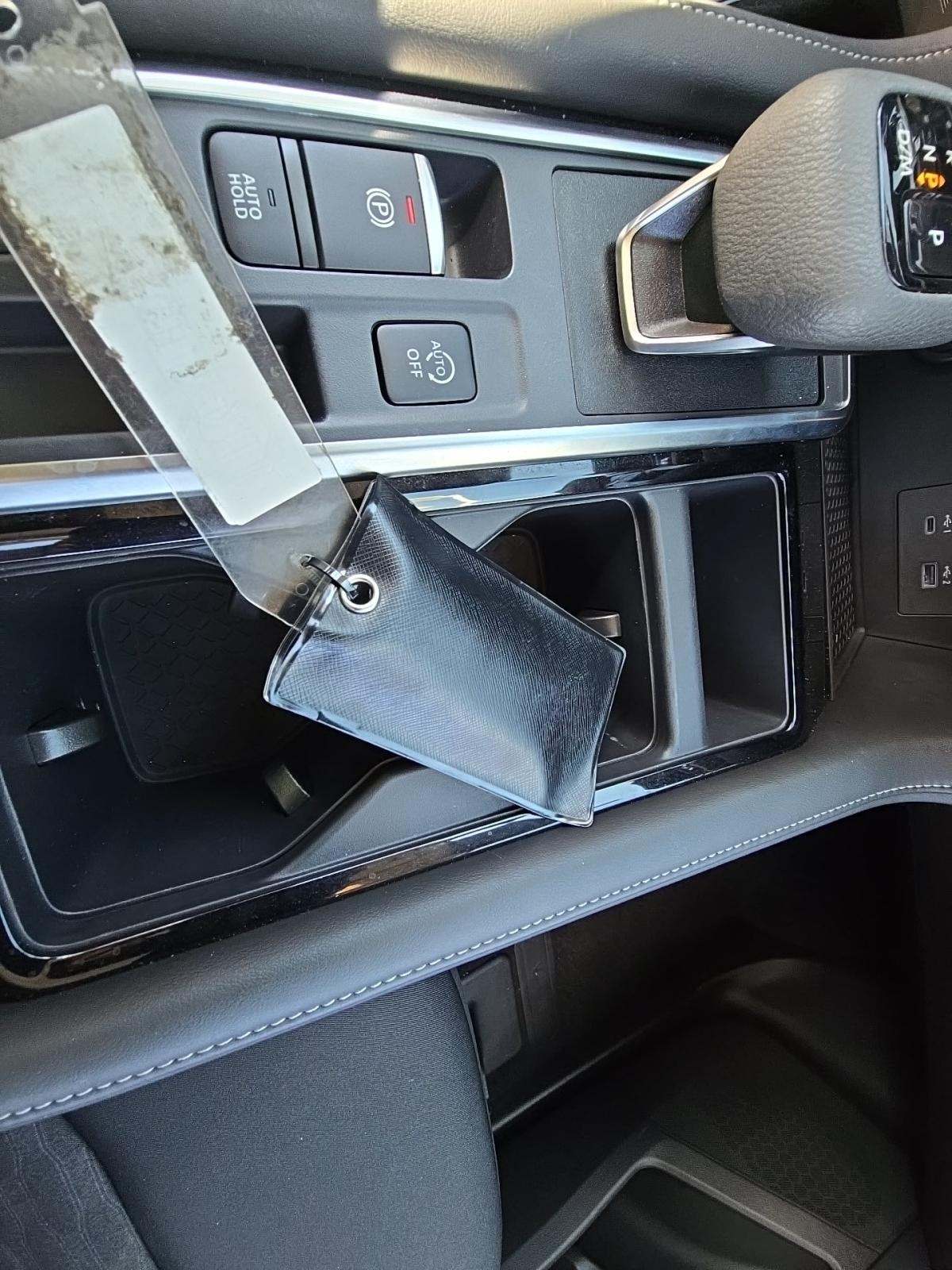 2024 Nissan Pathfinder SV FWD