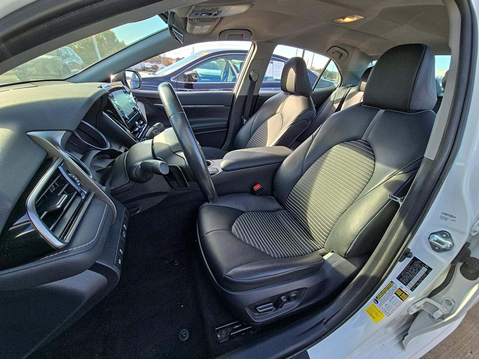 2024 Toyota Camry SE FWD