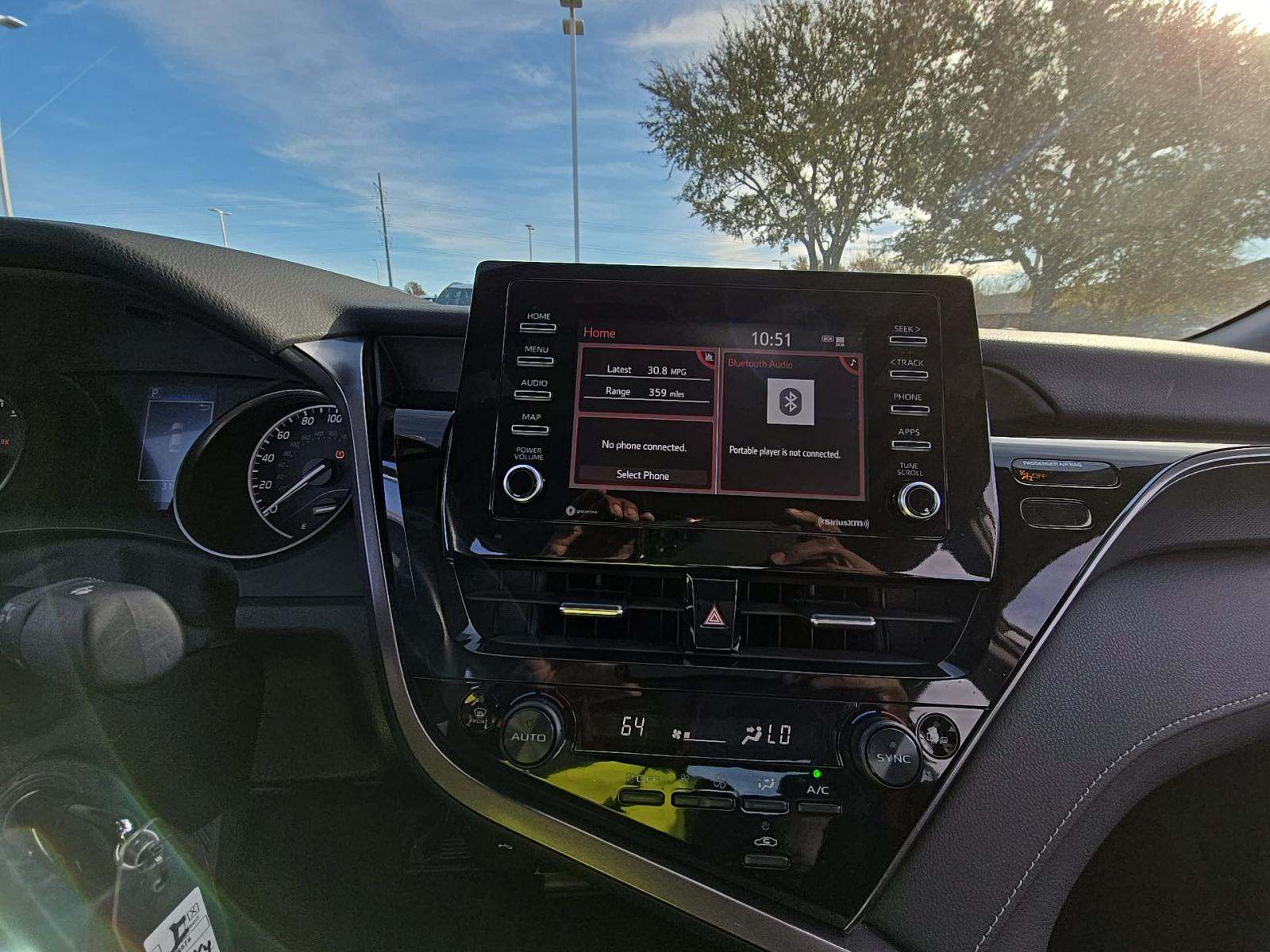 2024 Toyota Camry SE FWD