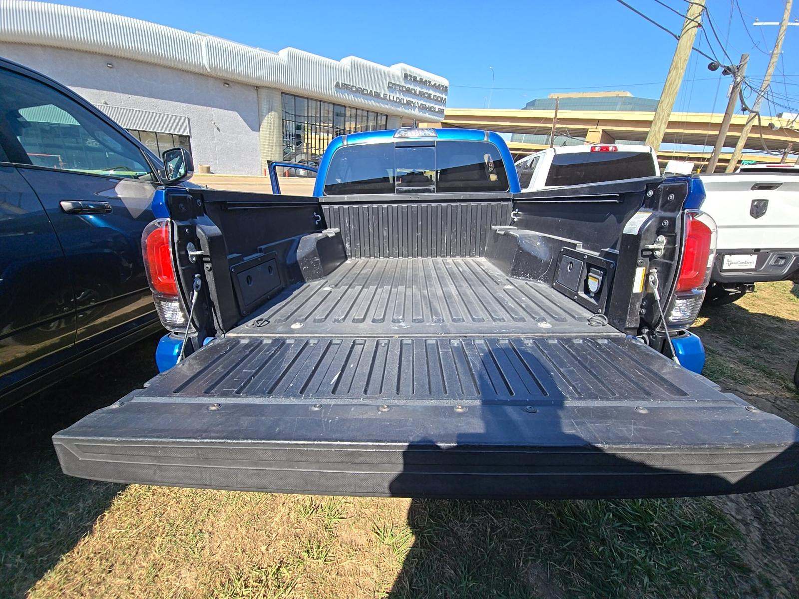 2017 Toyota Tacoma TRD Sport RWD