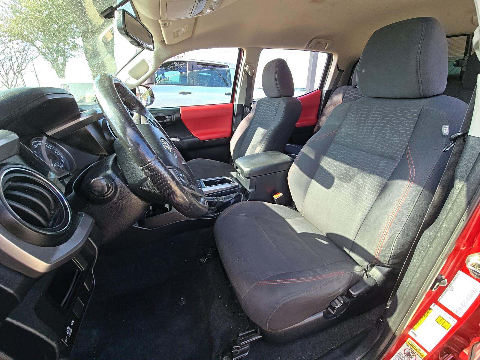 2016 Toyota Tacoma SR5 AWD