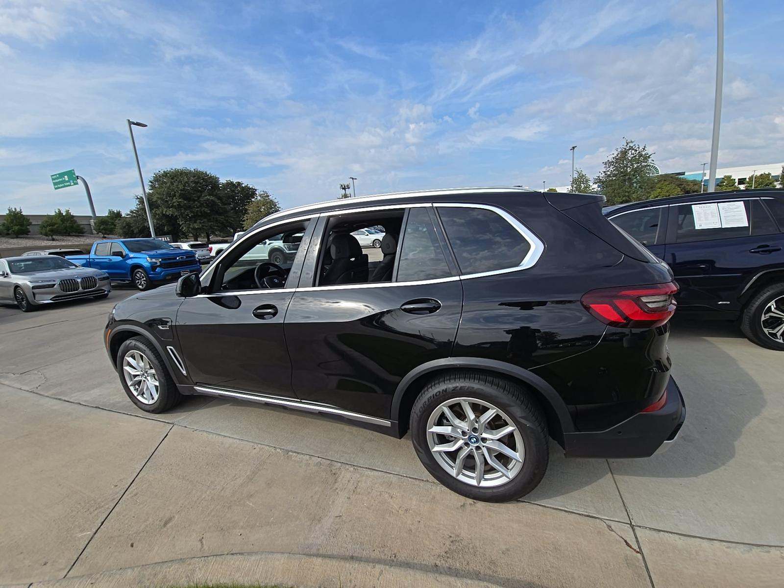 2022 BMW X5 xDrive45e AWD