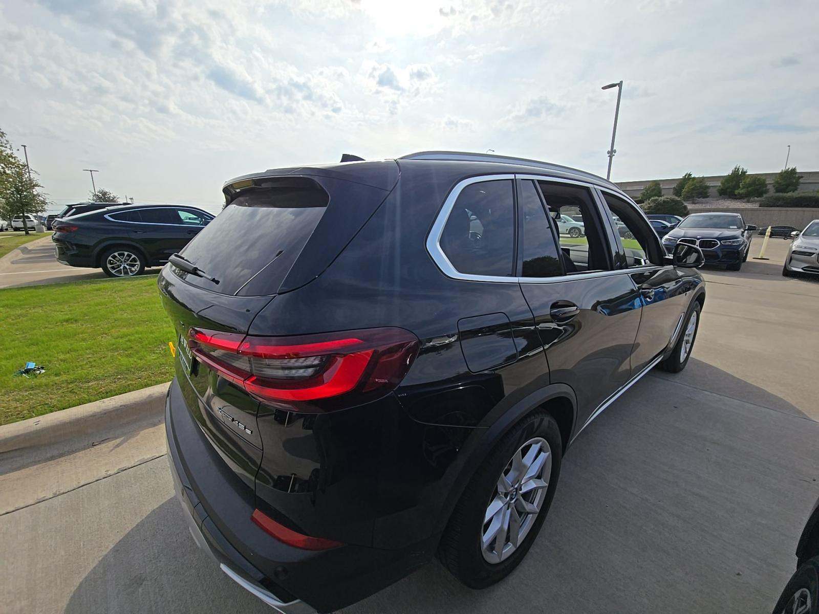 2022 BMW X5 xDrive45e AWD