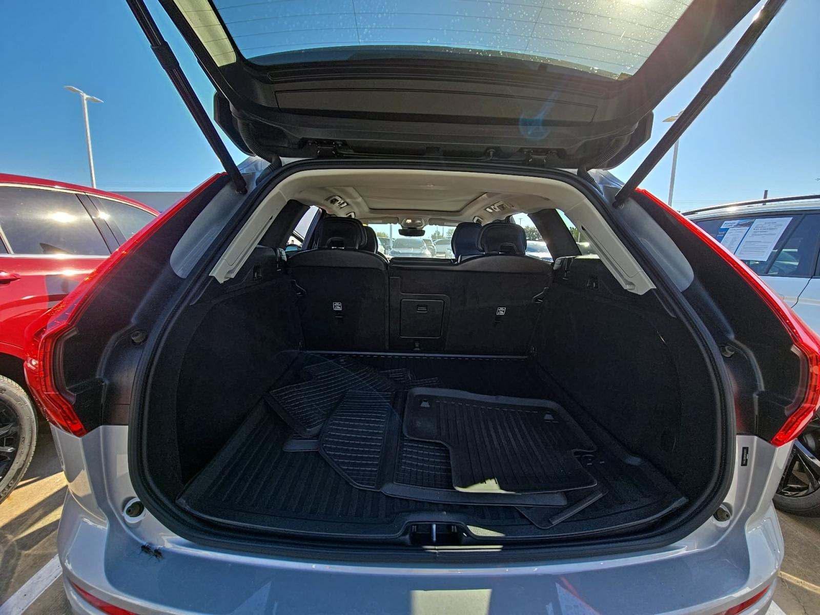 2024 Volvo XC60 B5 Core AWD