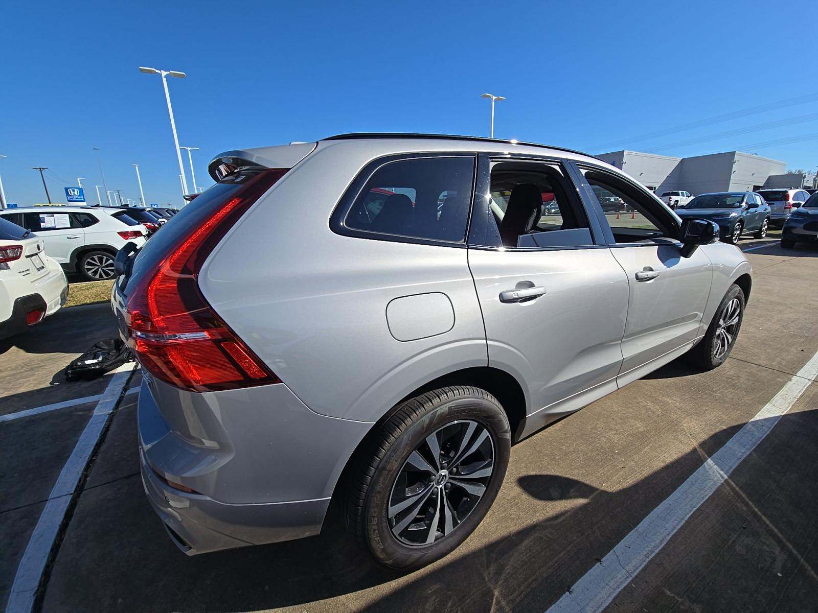2024 Volvo XC60 B5 Core AWD