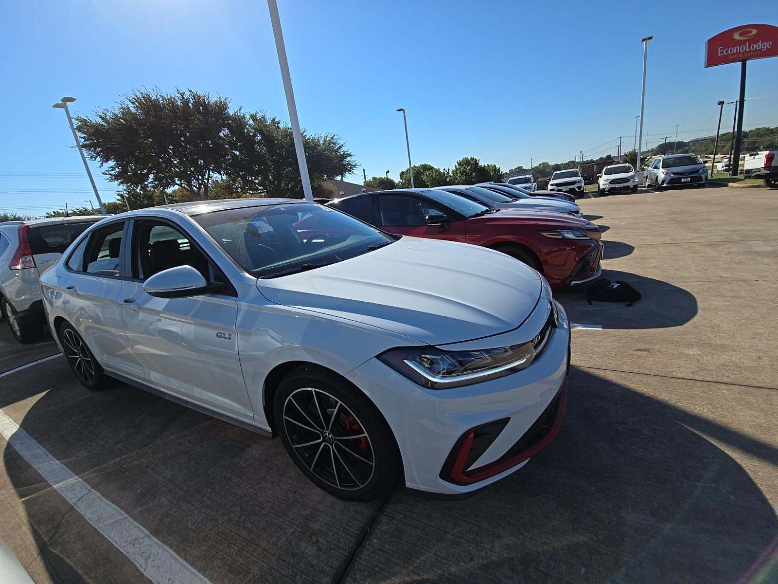 2025 Volkswagen Jetta 2.0T GLI Autobahn FWD