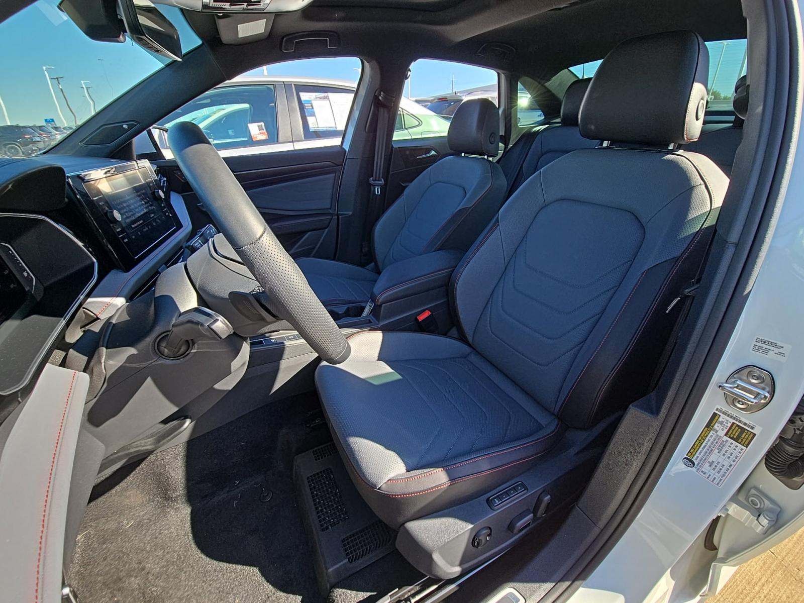 2025 Volkswagen Jetta 2.0T GLI Autobahn FWD