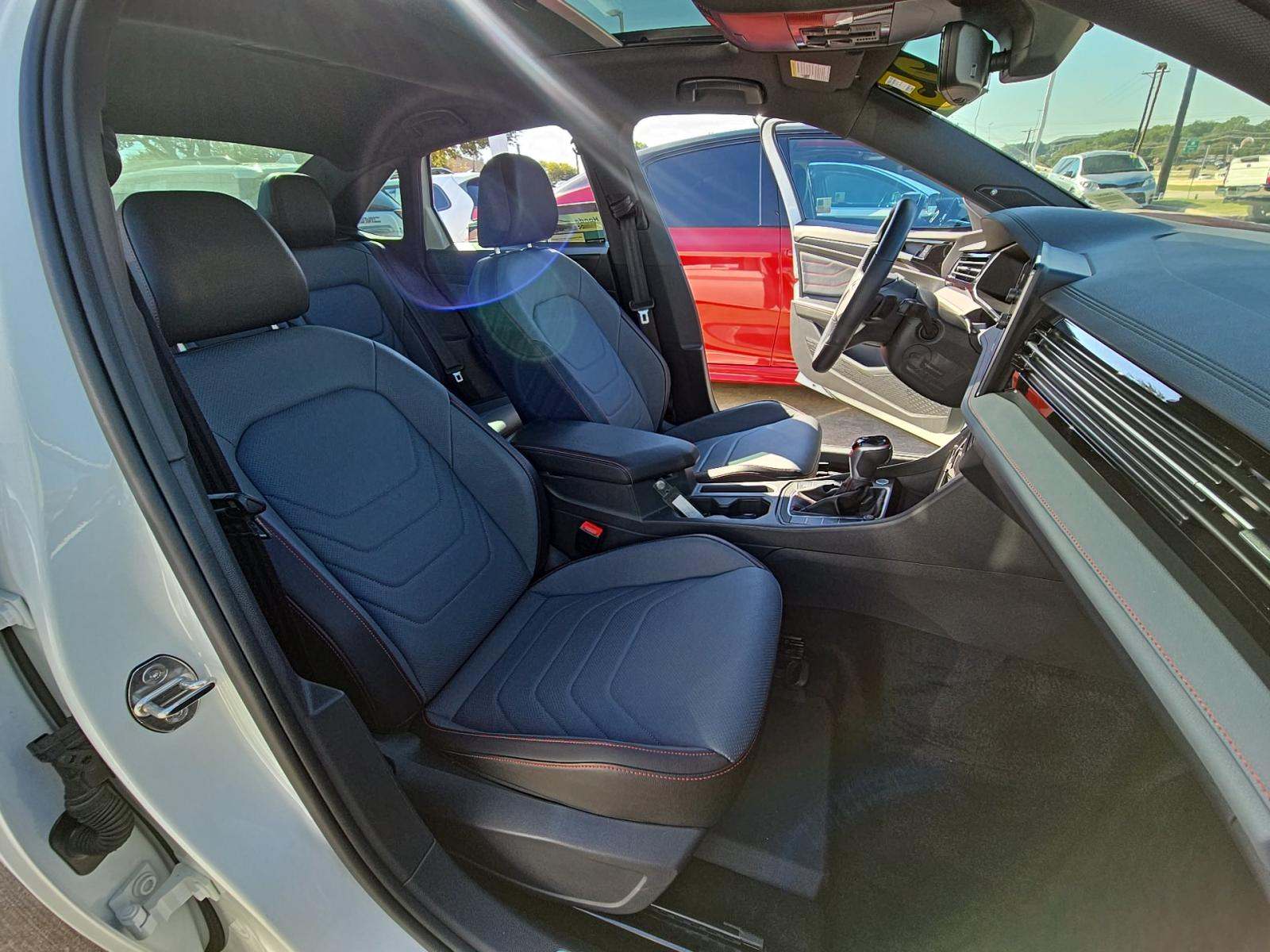 2025 Volkswagen Jetta 2.0T GLI Autobahn FWD