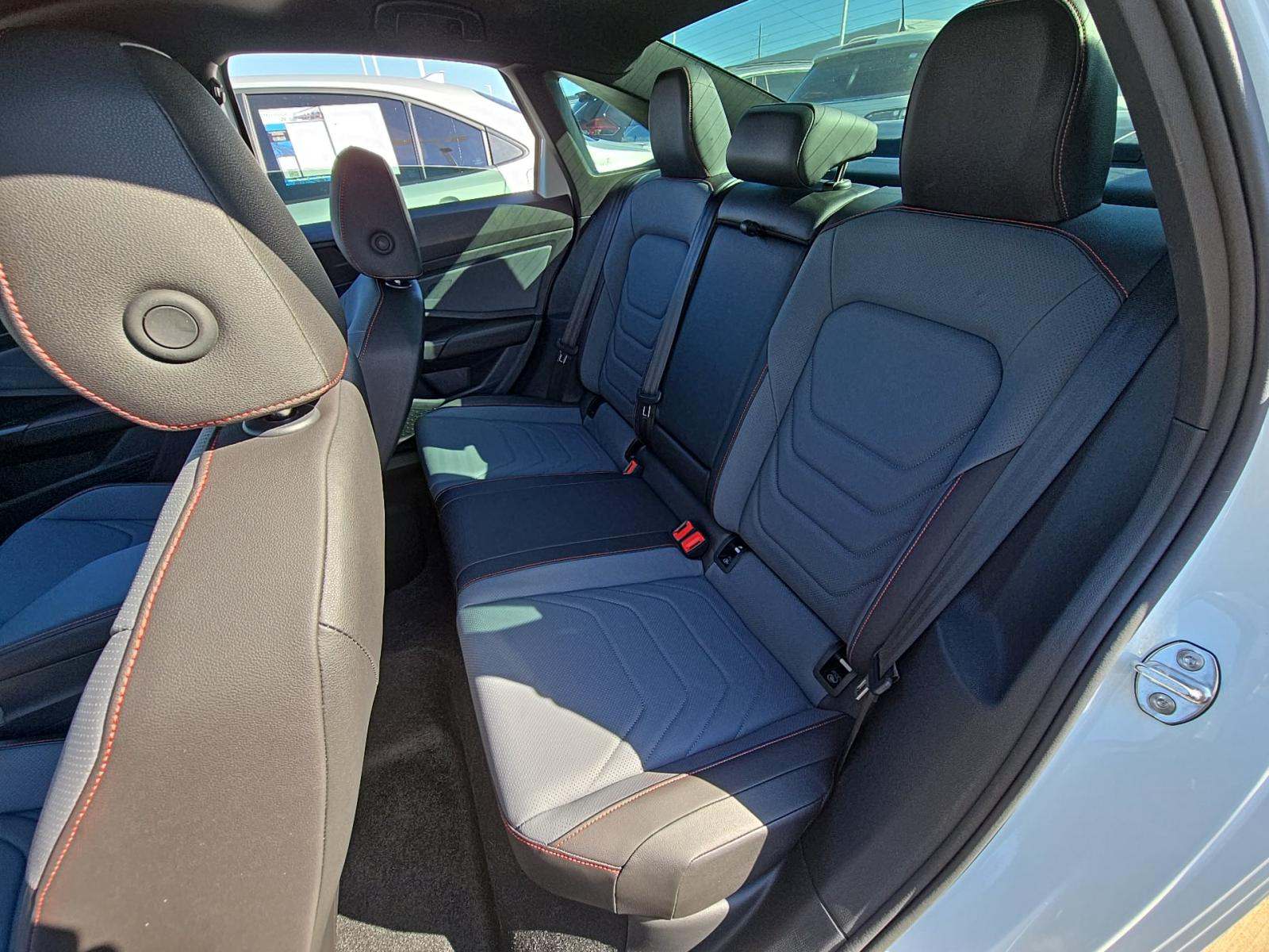 2025 Volkswagen Jetta 2.0T GLI Autobahn FWD