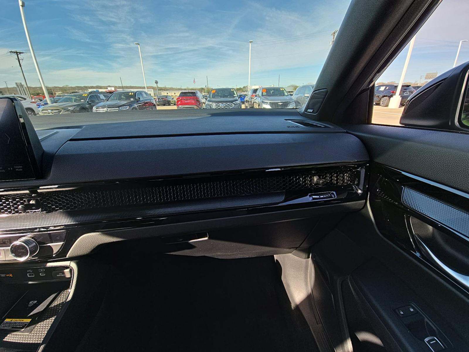 2023 Honda CR-V Hybrid Sport Touring AWD