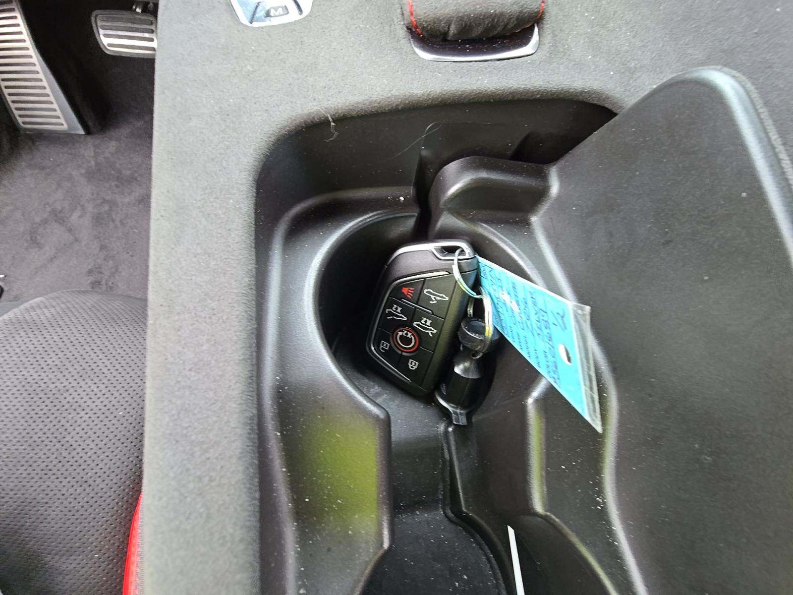 CHEVROLET CORVETTE - 8