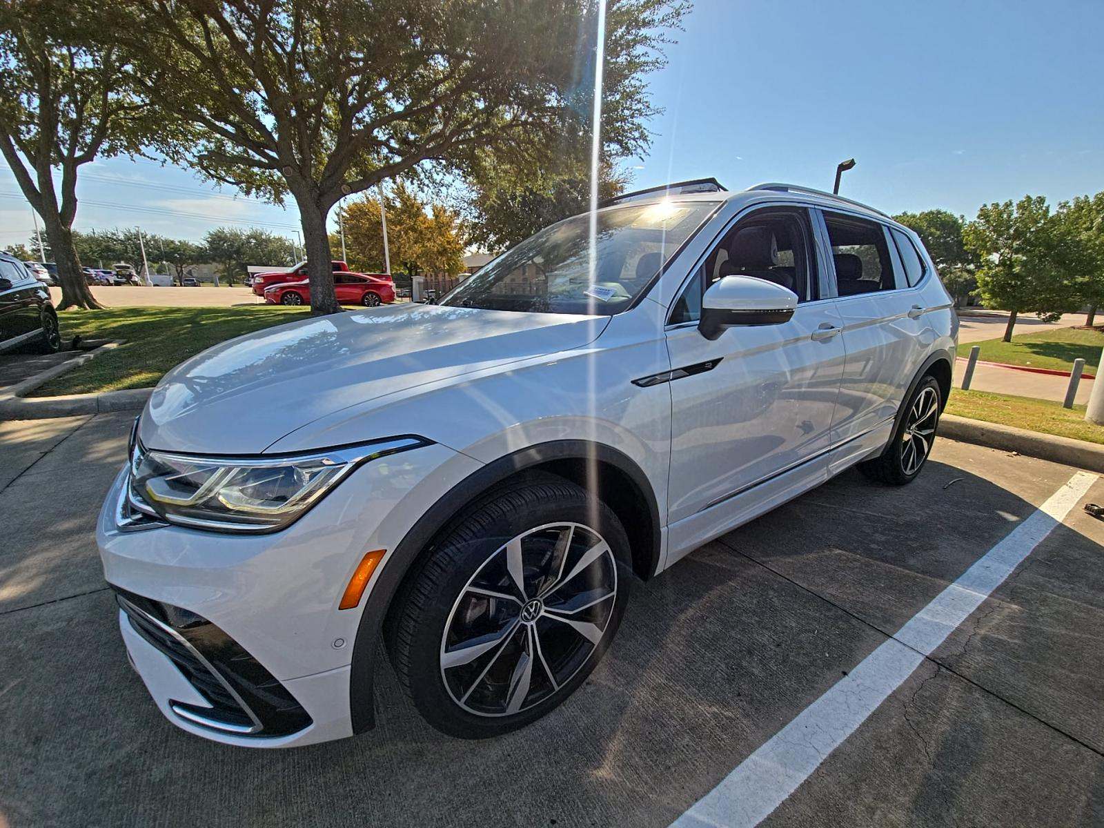 2022 Volkswagen Tiguan 2.0T SEL R-Line AWD