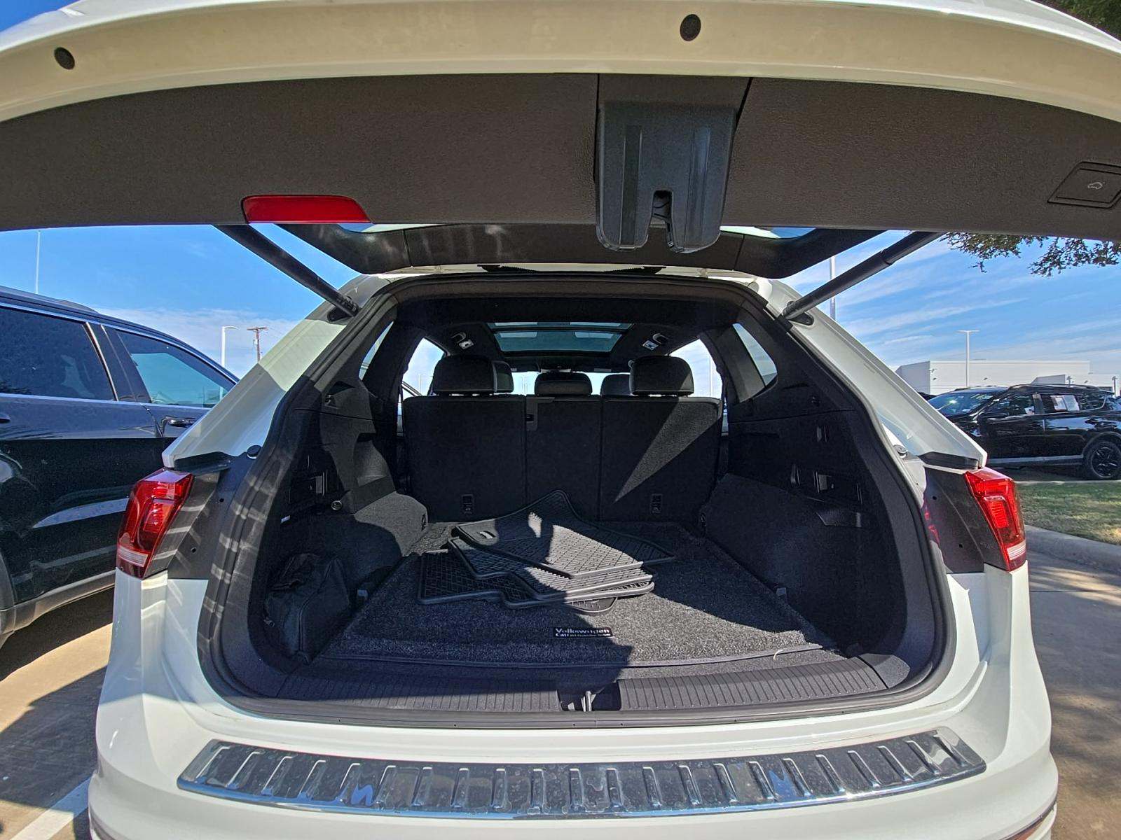 2022 Volkswagen Tiguan 2.0T SEL R-Line AWD