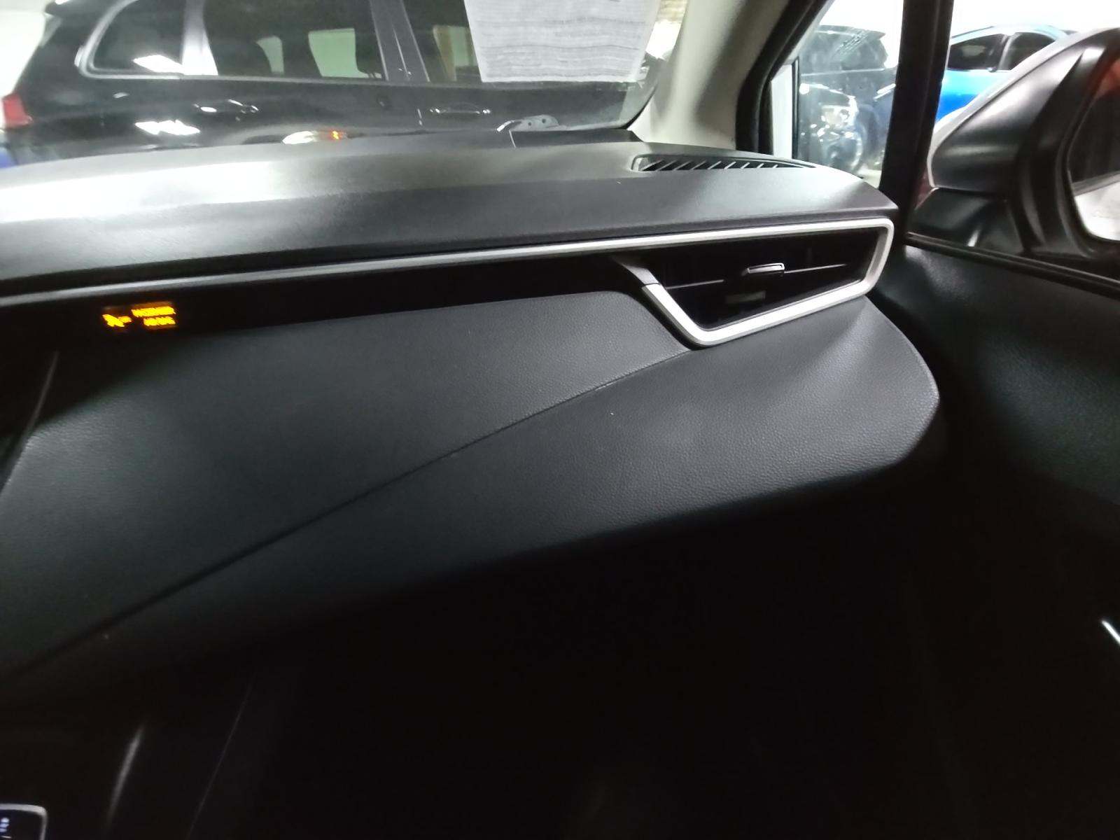 2020 Toyota Corolla LE FWD