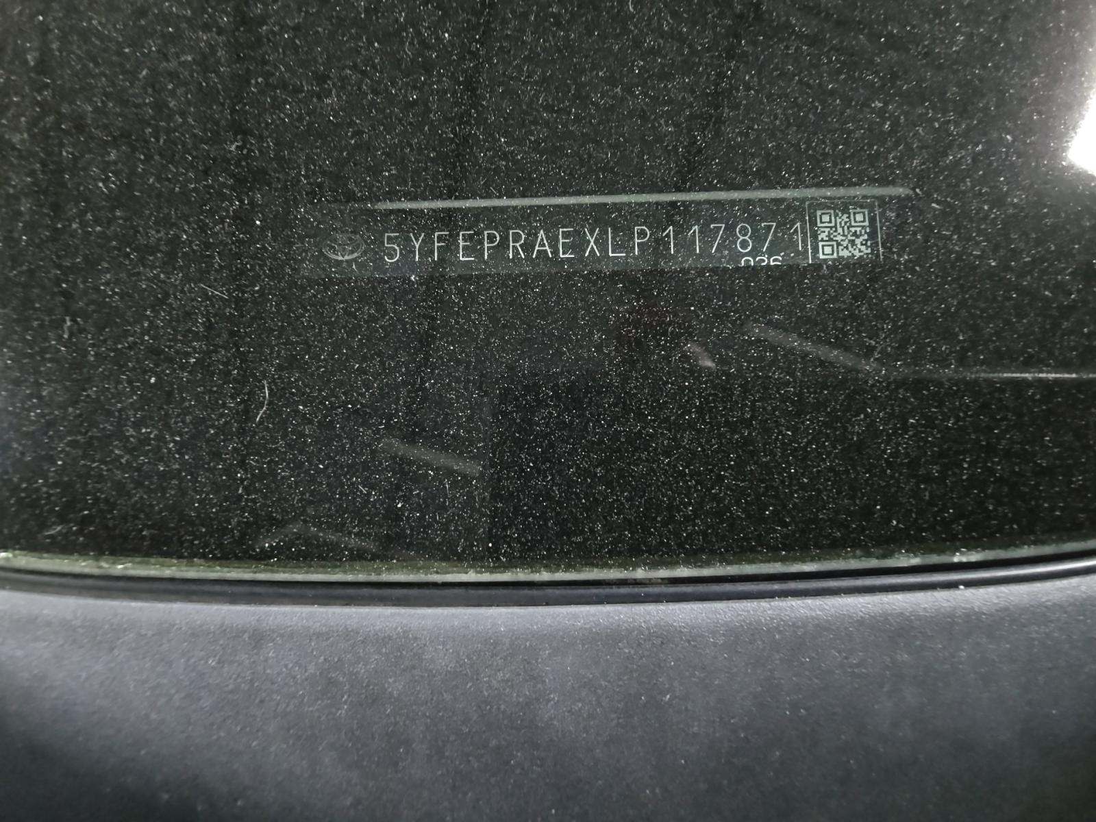 2020 Toyota Corolla LE FWD