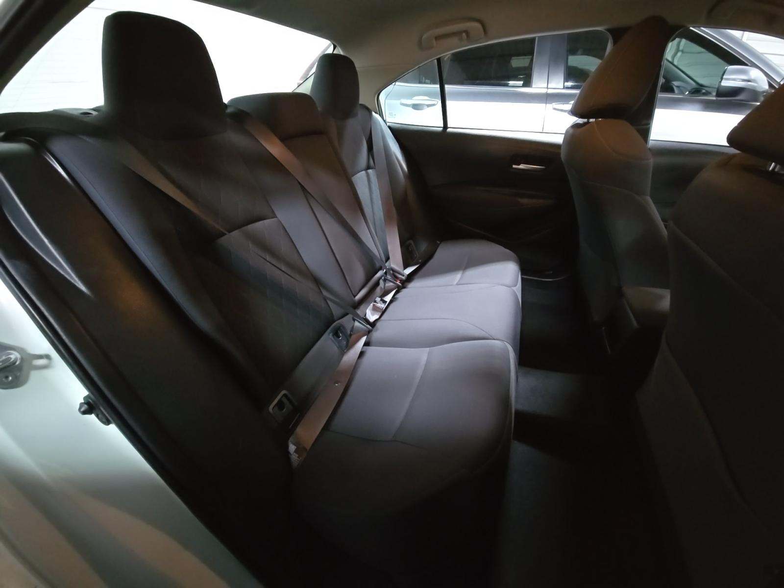 2020 Toyota Corolla LE FWD