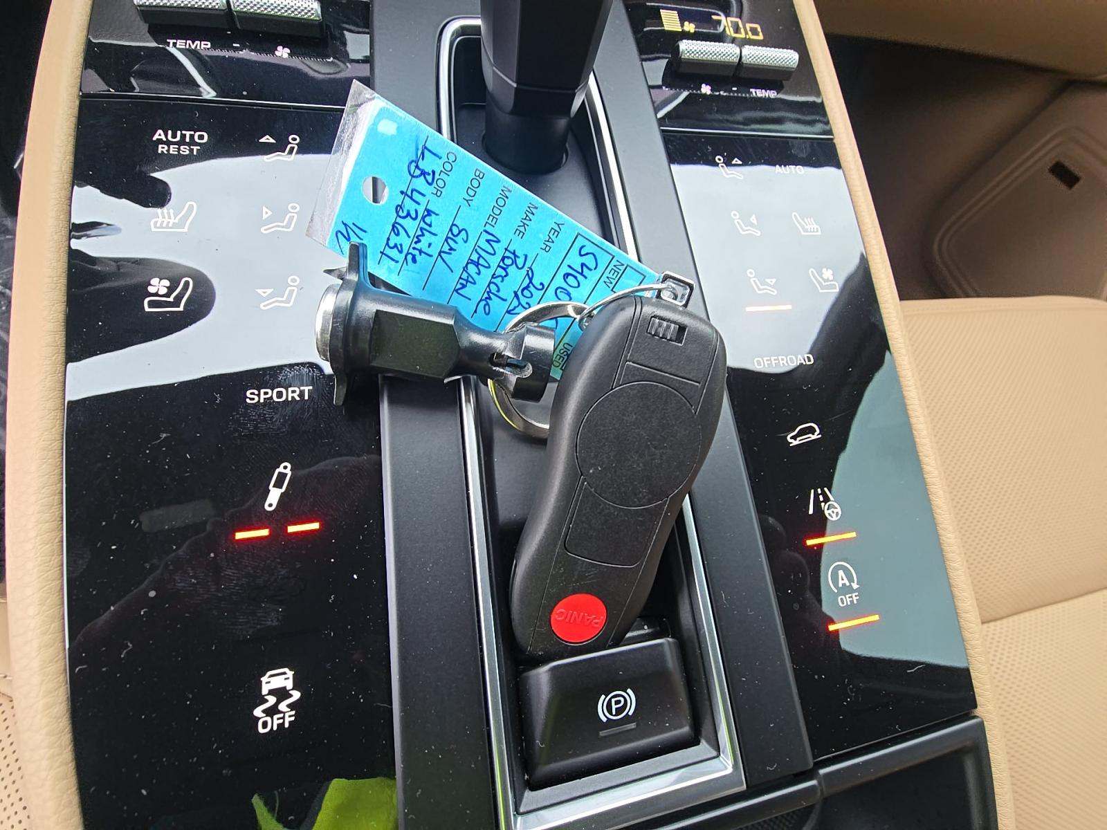 2025 Porsche Macan S AWD