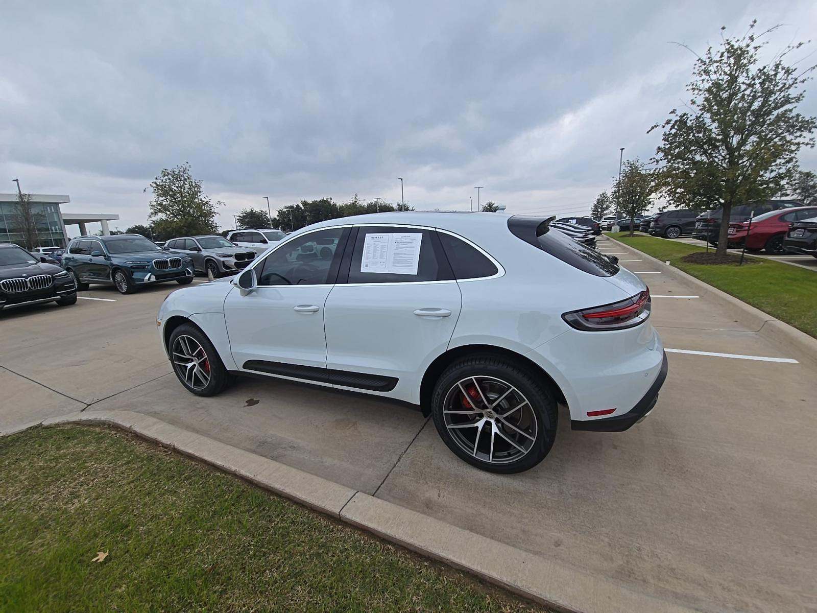 2025 Porsche Macan S AWD