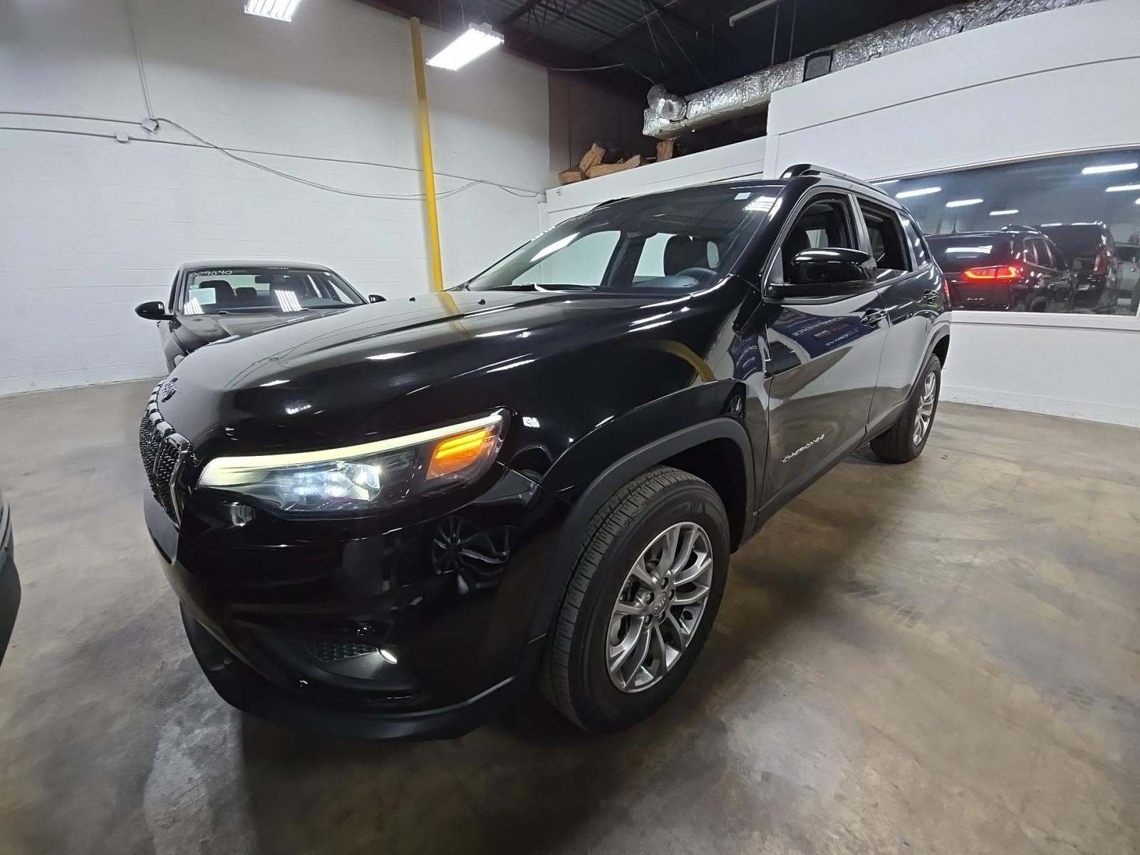 2022 Jeep Cherokee Latitude Lux AWD