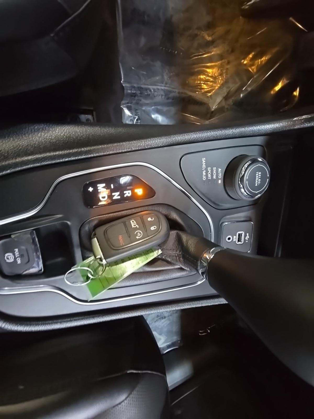 2022 Jeep Cherokee Latitude Lux AWD