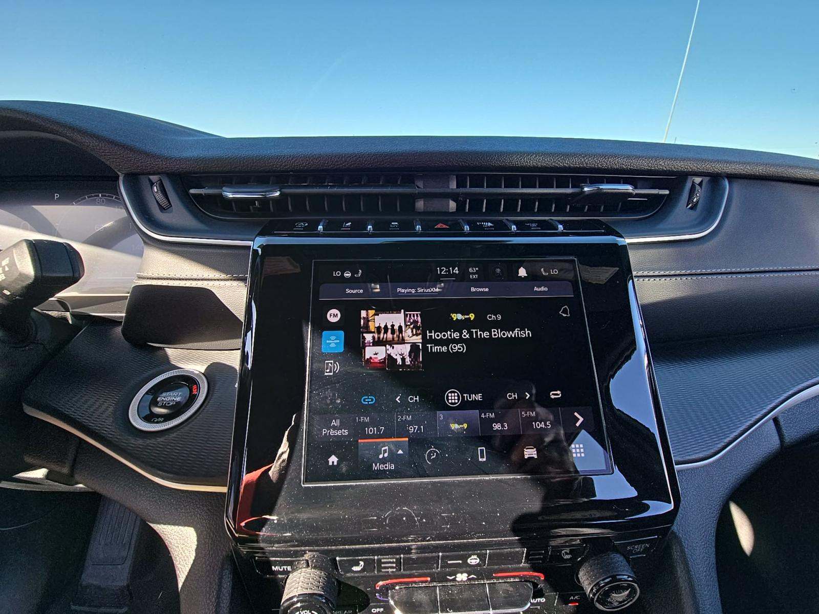 2024 Jeep Grand Cherokee Altitude AWD