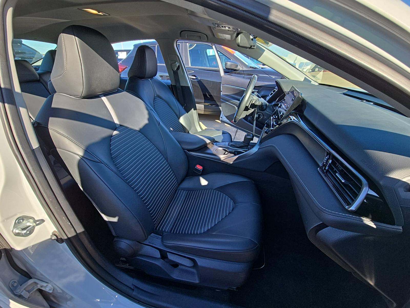 2024 Toyota Camry SE FWD