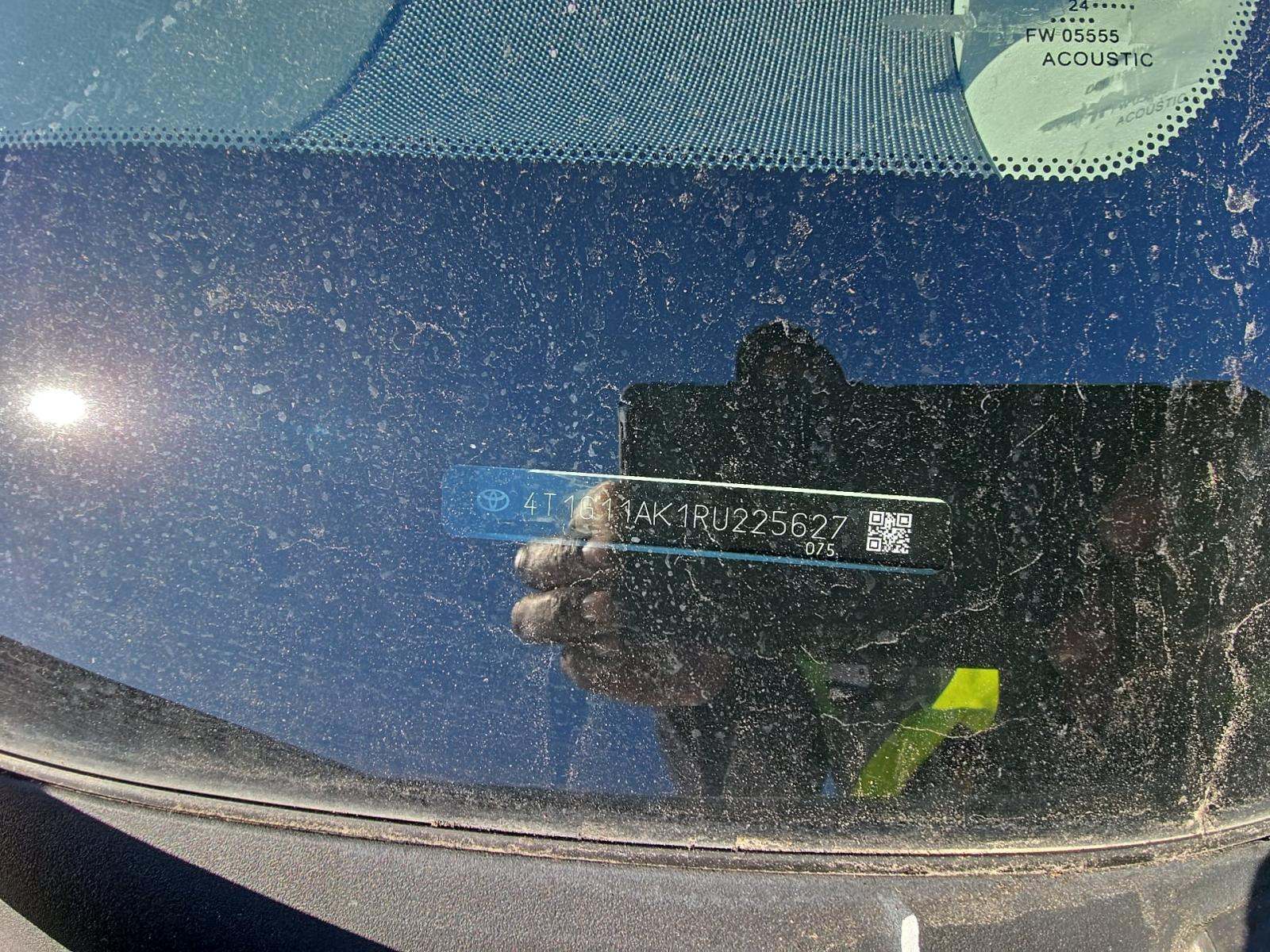 2024 Toyota Camry SE FWD