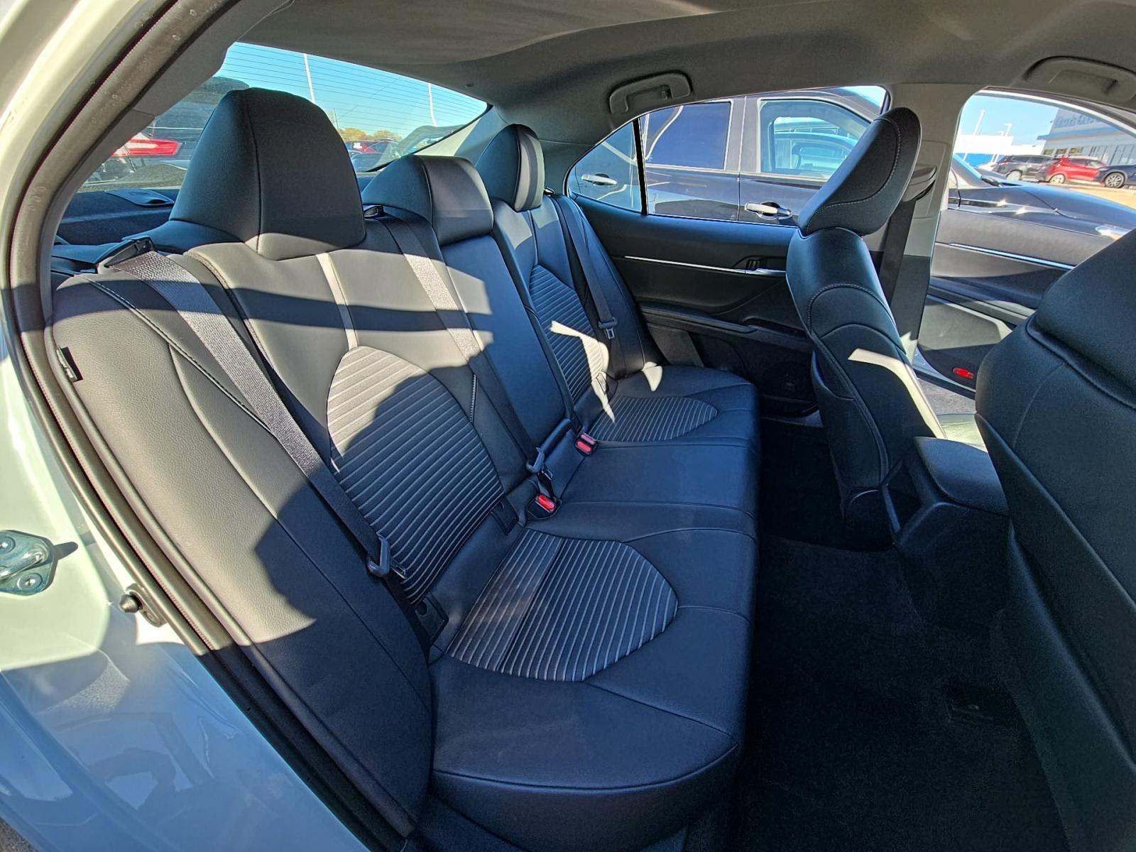 2024 Toyota Camry SE FWD